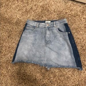 denim light-wash color-block skirt